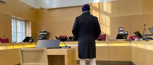 Der Angeklagte soll eine Mitschuld am Suizid der Ärztin tragen.
