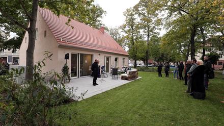 Das Heidehaus bei der Eröffnung als Nachbarschafts- und Begegnungshaus.
