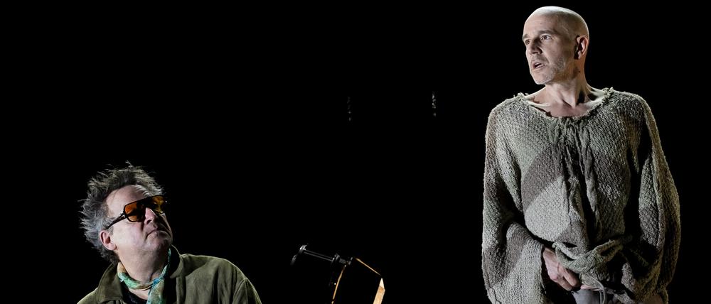 Was machen wir hier? Matthias Brandt als Estragon und Paul Herwig als Wladimir in „Warten auf Godot“ 