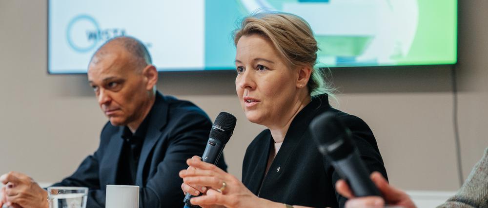 Wirtschaftssenatorin Giffey stellte gemeinsam mit Wista-Geschäftsführer Roland Sillmann die Jahresergebnisse vor.