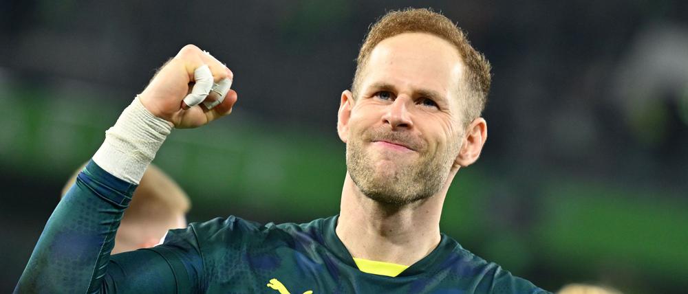 Peter Gulacsi rettete Leipzig mit seinen Paraden den Sieg in Wolfsburg.
