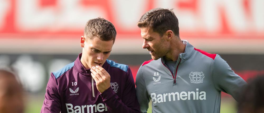 Sollen beide in Leverkusen bleiben: Florian Wirtz und Xabi Alonso.