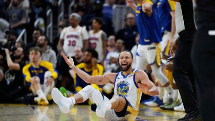 Steph Curry muss mit den Warriors mindestens eines der maximal zwei Spiele im Play-in-Turnier gewinnen.