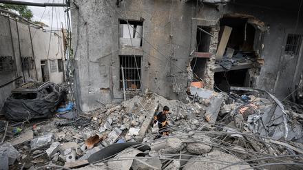 Die Al-Ahli-Klinik in gaza-Stadt wurde bei einem israelischen Angriff stark beschädigt.