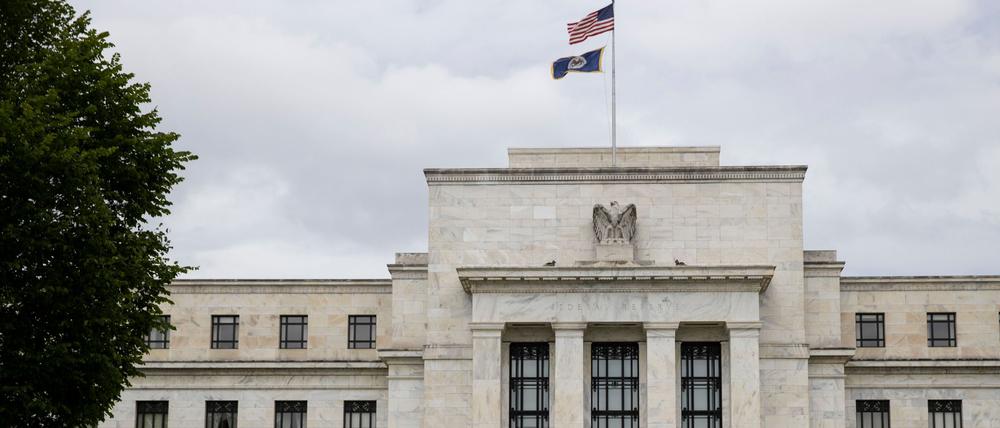 US-Notenbanker Waller sieht gravierende Folgen der Zollpolitik für die US-Wirtschaft