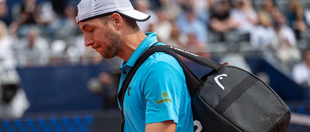 Titelverteidiger Jan-Lennard Struff kassiert in München eine heftige Niederlage.