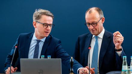 Carsten Linnemann bleibt CDU-Generalsekretär (links) und zieht nicht in eine künftige Bundesregierung unter dem absehbaren Kanzler Friedrich Merz. 