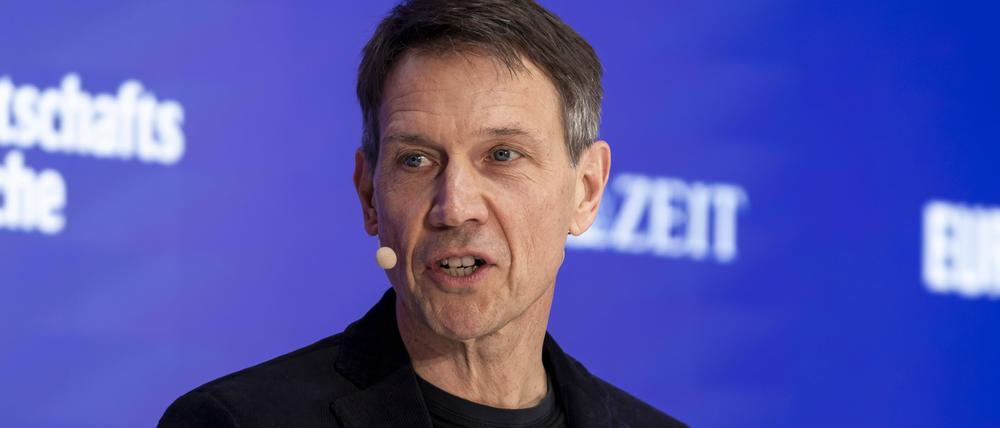 René Obermann, hier Ende März bei der EUROPE 2025-Konferenz, soll Aufsichtsratschef bei SAP werden.
