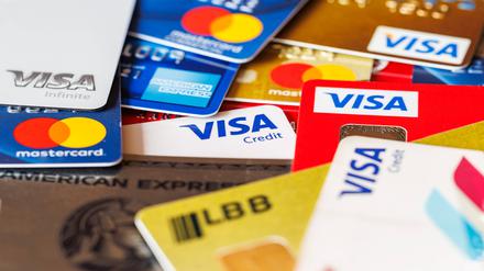 Angesichts des von den USA ausgehenden Handelskriegs warnen Notenbankerinnen und Bankmanager vor Gefahren durch die Abhängigkeit Europas von den USA im Zahlungsverkehr.