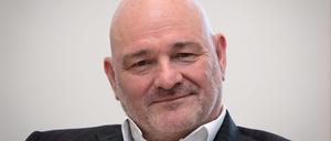 Finanzminister Robert Crumbach (BSW) will den Haushalt in Brandenburg wieder ins Lot bringen. (Archivbild)