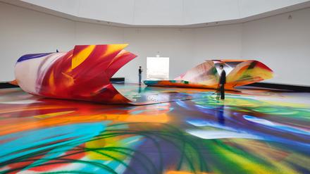 Begehbares Bild: Ansicht von Katharina Grosses Ausstellung „The Sprayed Dear“.