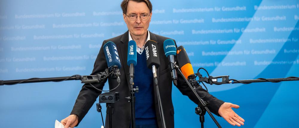 Von der elektronischen Patientenakte erhofft sich der scheidende Gesundheitsminister Karl Lauterbach (SPD) große Verbesserungen.
