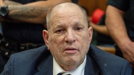 Harvey Weinstein, einst mächtigste Produzent Hollywoods, erscheint diese Woche von Krankheit gezeichnet vor Gericht. 