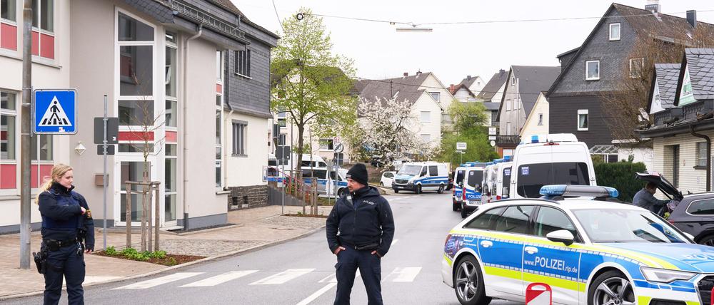 Am Donnerstag war die Polizei erneut mit einem Großaufgebot unterwegs.