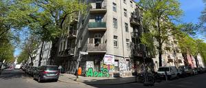 Das Bezirksamt Neukölln hat für das Haus Braunschweiger/Ecke Richardstraße das Vorkaufsrecht geprüft.