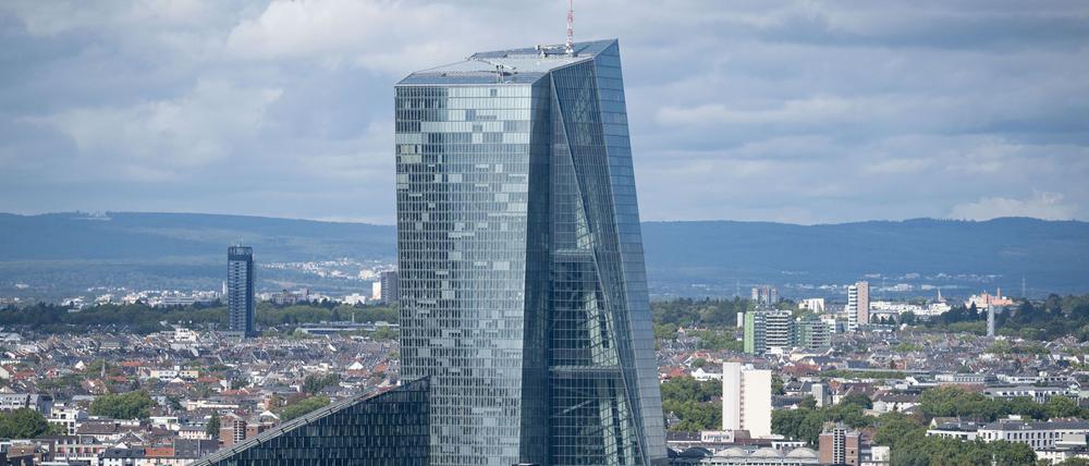 Euro-Währungshüter setzen Zinsen weiter nach unten (Archivbild)