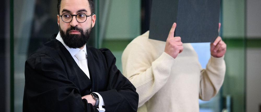 Ein 24-Jähriger ist nach einem massiven Angriff auf den jüdischen Studenten Lahav Shapira in Berlin-Mitte verurteilt worden.  (Foto Archiv)