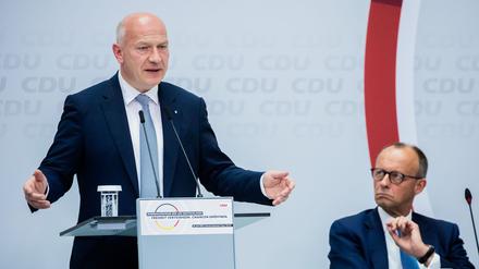 CDU-Chef Friedrich Merz und der Berliner Parteivorsitzende Kai Wegner sind nicht immer einer Meinung. (Archivbild)