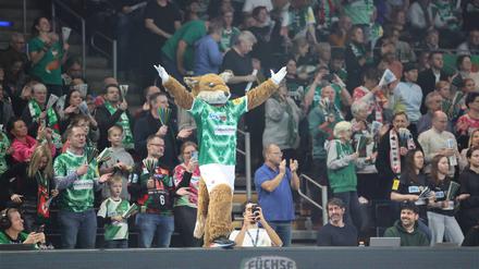 Der Handball lebt von seinen Fans - besonders von den treuesten.