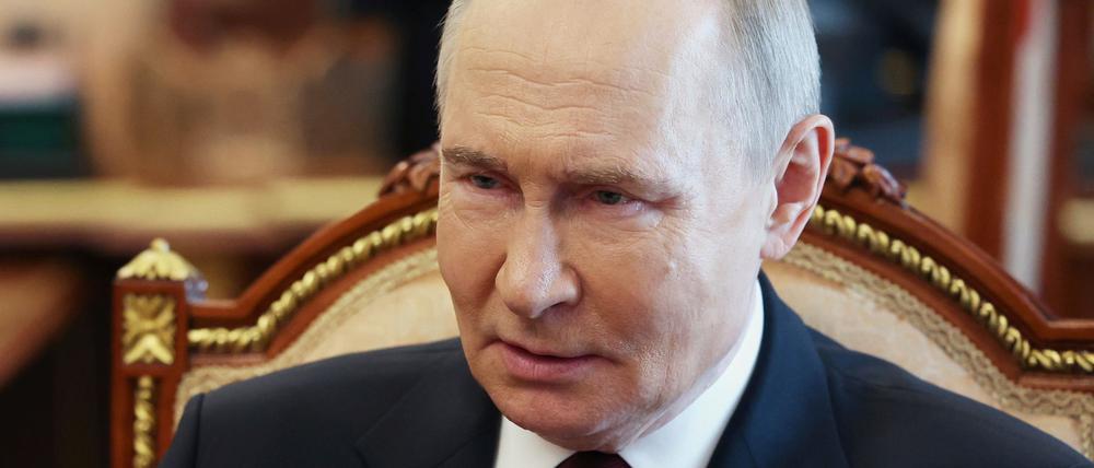 Kremlchef Wladimir Putin hat für Ostern eine Feuerpause in seinem Krieg gegen die Ukraine verkündet. (Archivbild)