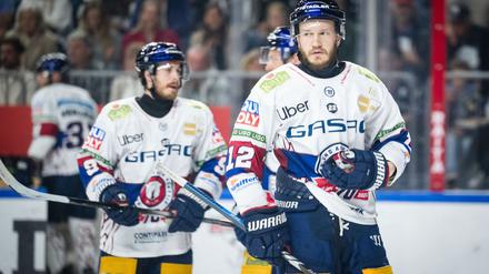 Die Eisbären Berlin müssen die Niederlage im zweiten DEL-Finalspiel gegen Köln verdauen.
