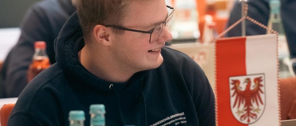 Stefan Tarnow kritisiert die geplanten Kürzungen im Bildungsbereich.