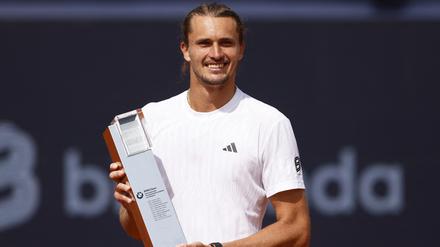 Alexander Zverev darf sich über seinen ersten Turniersieg in diesem Jahr freuen.