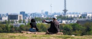 Vom Drachenberg aus lässt sich der Blick über Berlin genießen.
