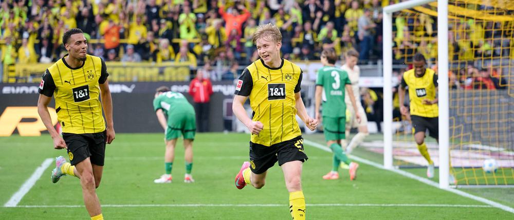 Daniel Svensson schoss gegen Gladbach sein erstes Bundesligator. 