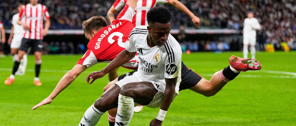 Ein spätes Tor sorgt für den Real-Sieg.