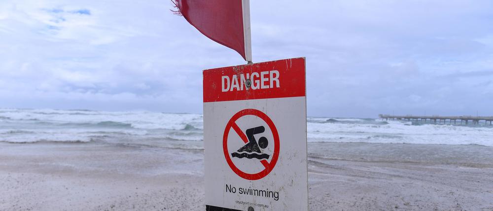 Die meisten Opfer wurden von Wellen ins Meer gerissen. (Symbolbild)