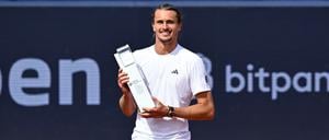 Siegerpose mit Lederhose: Alexander Zverev gewinnt in München.