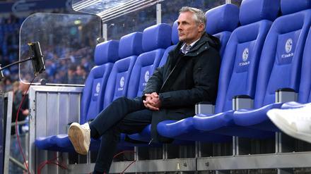 Wohl bald Geschichte: Kees van Wonderen als Schalke-Trainer.