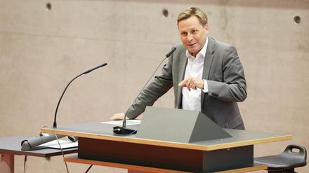 Oliver Günther im Hörsaal auf dem Uni-Gelände am Campus Griebnitzsee,  Potsdam