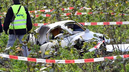 Bei Flugzeugabstürzen in Deutschland rücken Experten Bundesstelle für Flugunfall-Untersuchung (BFU) aus. (Archivbild) 