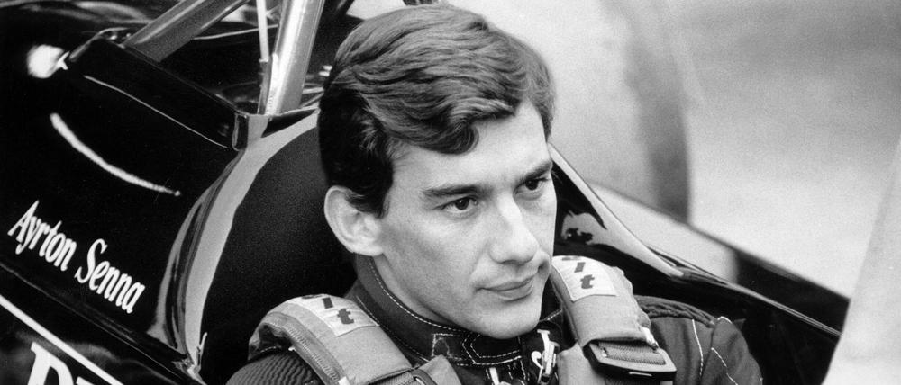 Ayrton Senna vor dem Start beim Rennen von Estoril 1985