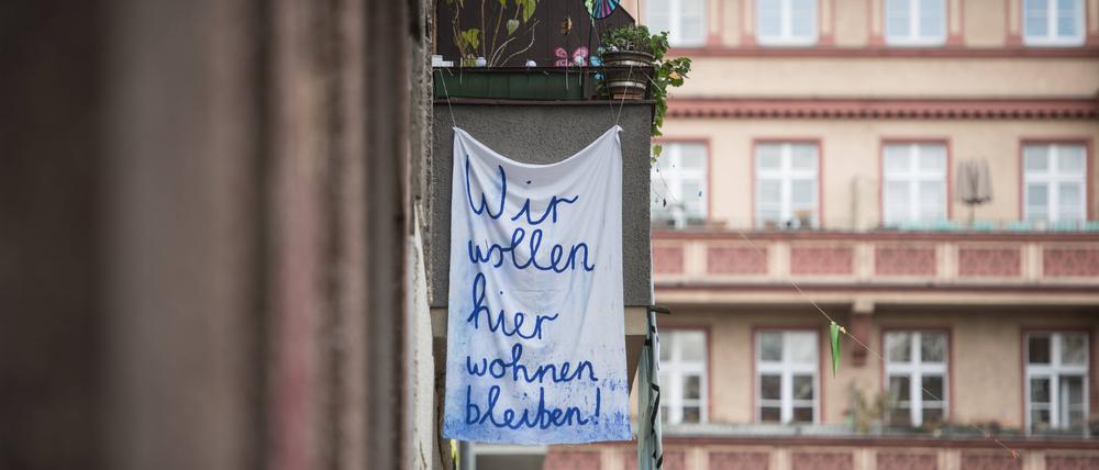 Angst vor Verdrängung: Mieter befürchten, ihre Wohnung zu verlieren, wenn sie verkauft wird.