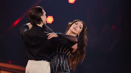 Simone Thomalla und Evgeny Vinokurov müssen das Tanzparkett räumen. (Foto - Archiv)