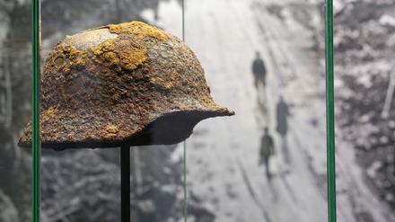 Symbol eines sinnlosen Kampfes gegen die vorrückenden Alliierten aus der Ausstellung „1945 – Widerstand gegen den Nationalsozialismus am Kriegsende“ in Berlin. 