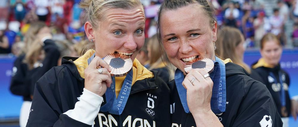 Marina Hegering (r.) holte 2024 mit Deutschland Olympia-Bronze in Paris.