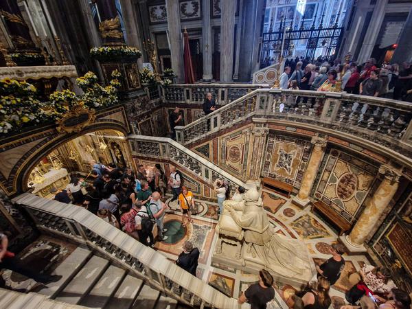 April 22, 2025, Roma, Italia: A view of Santa Maria Maggiore where Pope Francis will be buried, in Rome, Italy, 22 April 2025. ANSA/GIUSEPPE LAMI Roma Italia PUBLICATIONxINxGERxSUIxAUTxONLY - ZUMAa110 20250422_zaf_a110_012 Copyright: xGiuseppexLamix