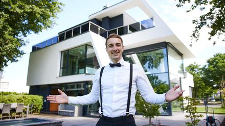 Influencer Leon Sandhowe im Podcast „Eine Runde Berlin“.