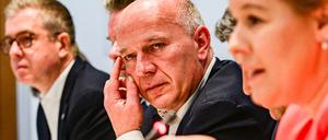  Regierenden Bürgermeister Kai Wegner (CDU), Finanzsenator Stefan Evers (CDU) und Wirtschaftssenatorin Franziska Giffey (SPD). 