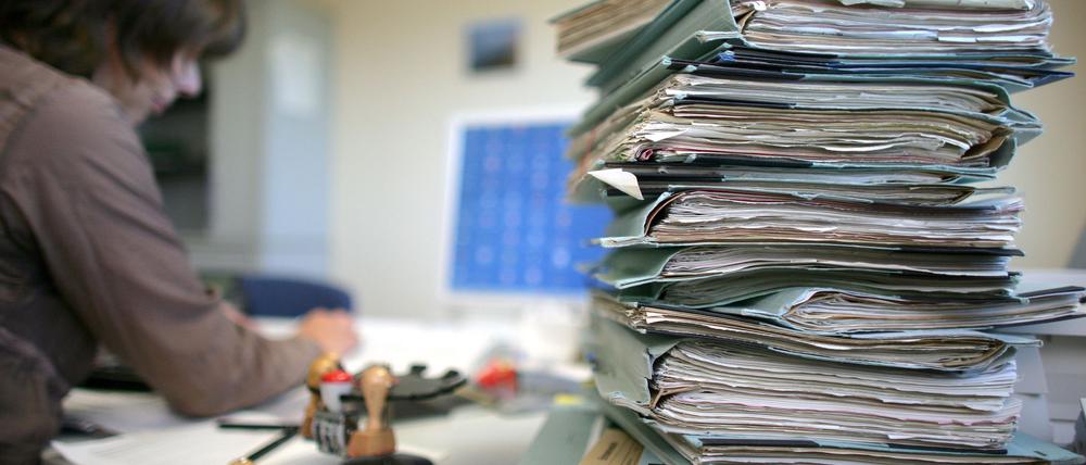 Bürokratie belastet viele Unternehmen in Deutschland schwer (Archivbild)