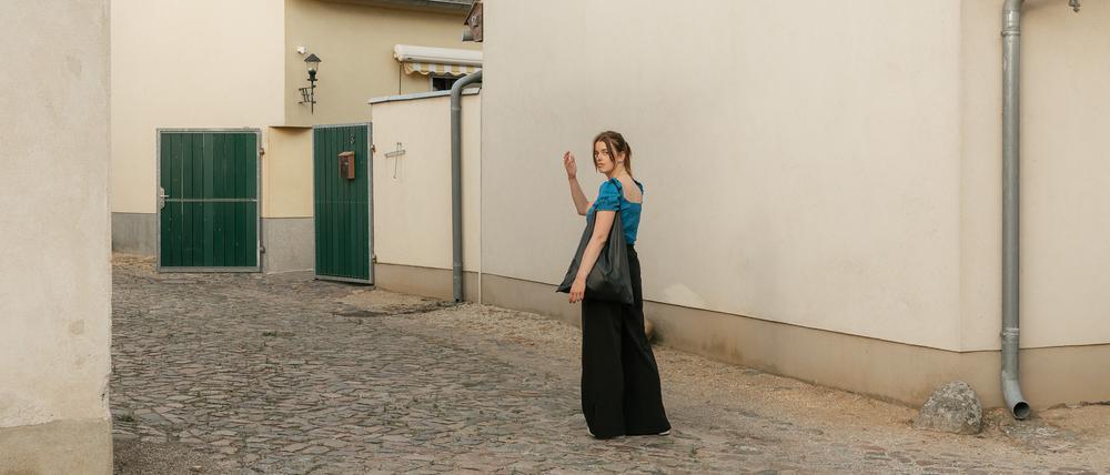 Inna, 29, kommt bereits Mitte Februar 2022 aus Tschernihiw und kann bei ihren Verwandten in Werder (Havel) wohnen.