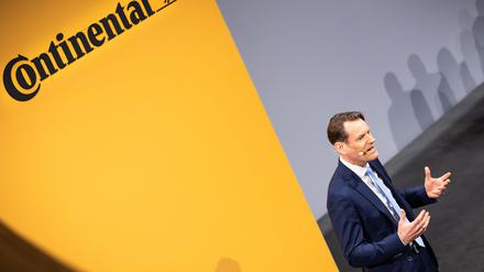 Continental schrumpft wieder zum Reifenhersteller – Vorstandschef Setzer sieht darin eine Chance.