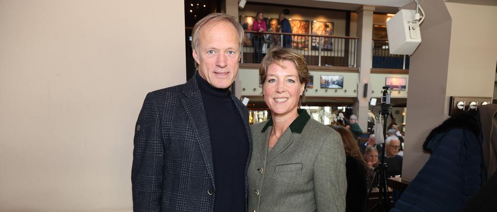 Gerhard Delling mit Christina Block beim Hamburger Hafen Talk dieses Jahr.
