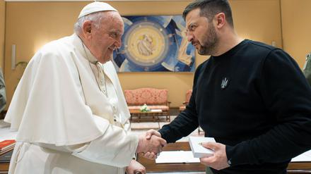 Der ukrainische Präsident Selenskyj wird bei der Papst-Trauerfeier wohl fehlen. (Archivbild)