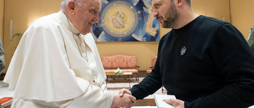 Der ukrainische Präsident Selenskyj wird bei der Papst-Trauerfeier wohl fehlen. (Archivbild)