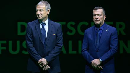 Zwei, die sich wieder mögen: Klinsmann (l) und Matthäus.